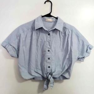 Altar'd State Shirt Womens Small Blue Chambray Tie Front Button Up Crop Top